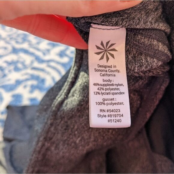 Athleta workout pants - Picture 9 of 10